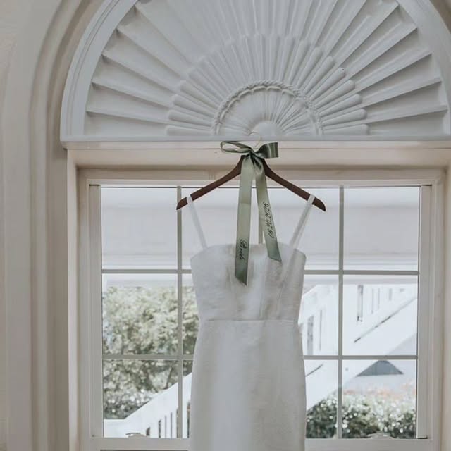 Your wedding day should be remembered for the laughter, the happy tears, and the people you love, not for the 